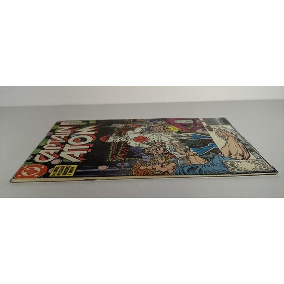 Vintage 1988 DC Comics Captain Atom Issue #13 Comic Book Super Hero KG - Picture 4 of 4